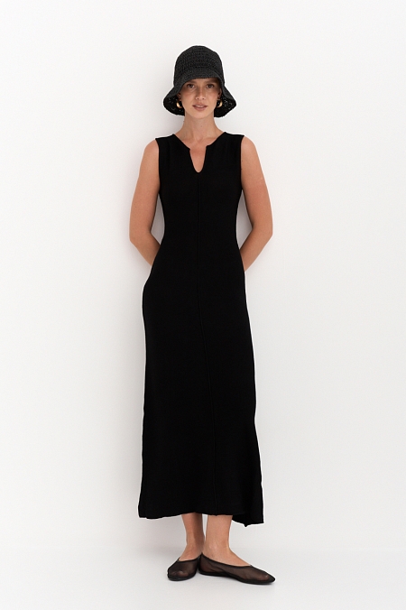 Платье ажурной вязки 