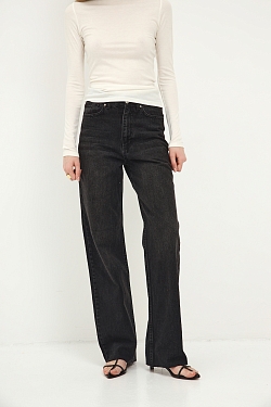 Джинсы с заниженной талией tint