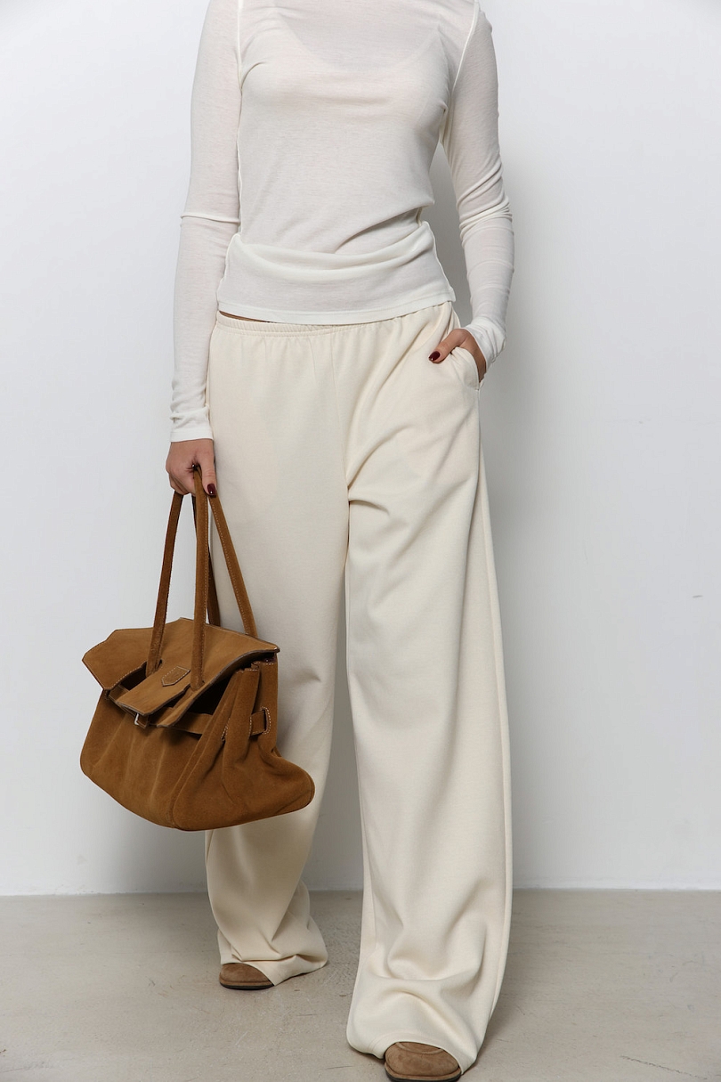 Брюки свободного кроя