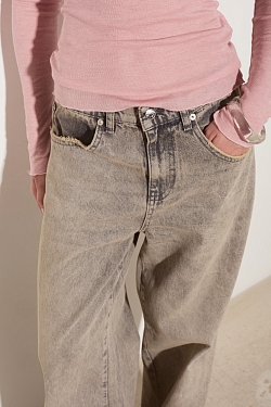 Джинсы свободного кроя tint