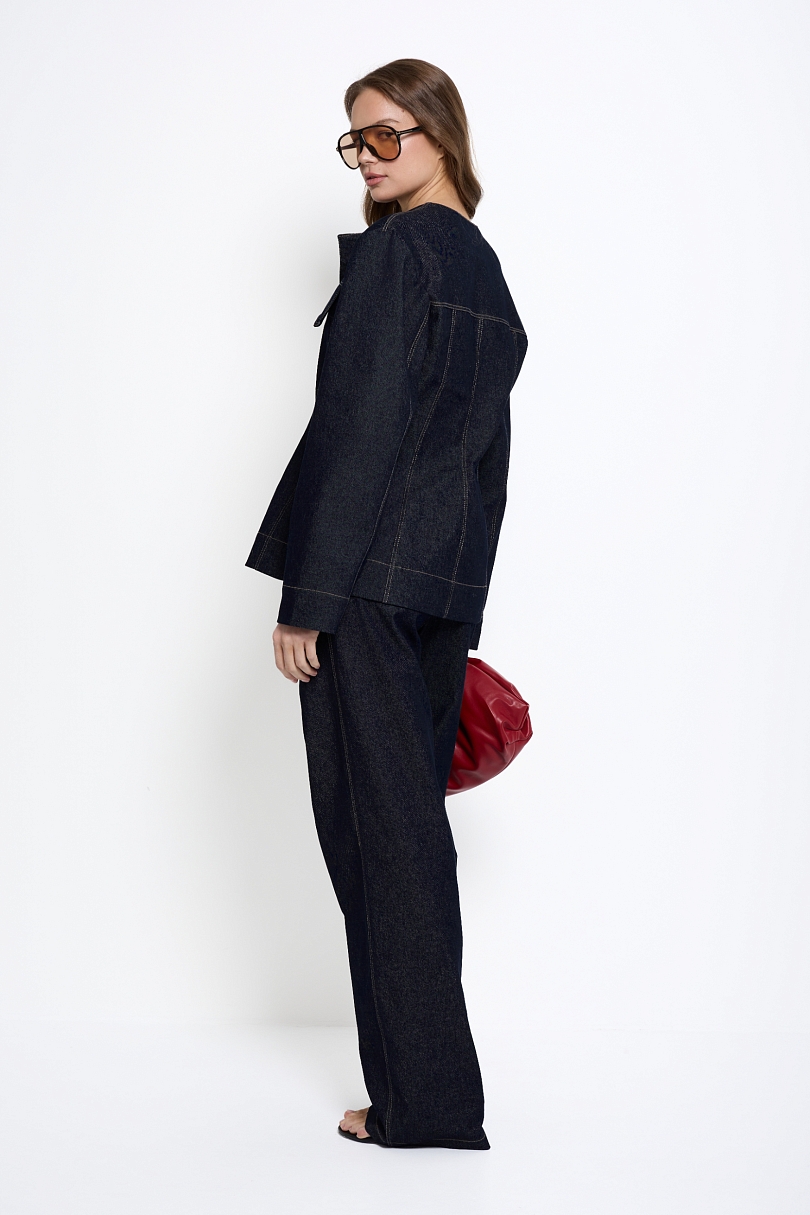 Джинсы из сырого денима